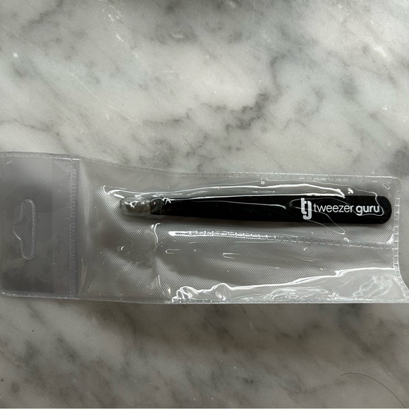 Other - NWOT Tweezer Guru Tweezers in Unopened Package